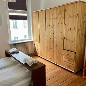Wonderful Flat Near Ku'damm Apartment